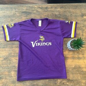 Minnesota Vikings Youth Medium Jersey Purple NFL Kids Shirt 16” Pit to Pit